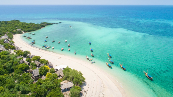 Sicherheit für Auswanderer in Tansania - Luftbild von Sansibar