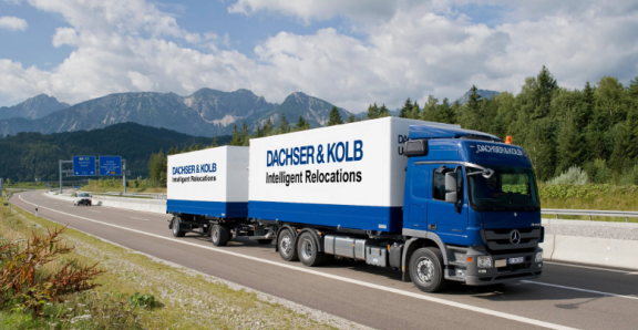 DACHSER & KOLB moving truck on highway – symbolic image for conveying and monitoring quality standards